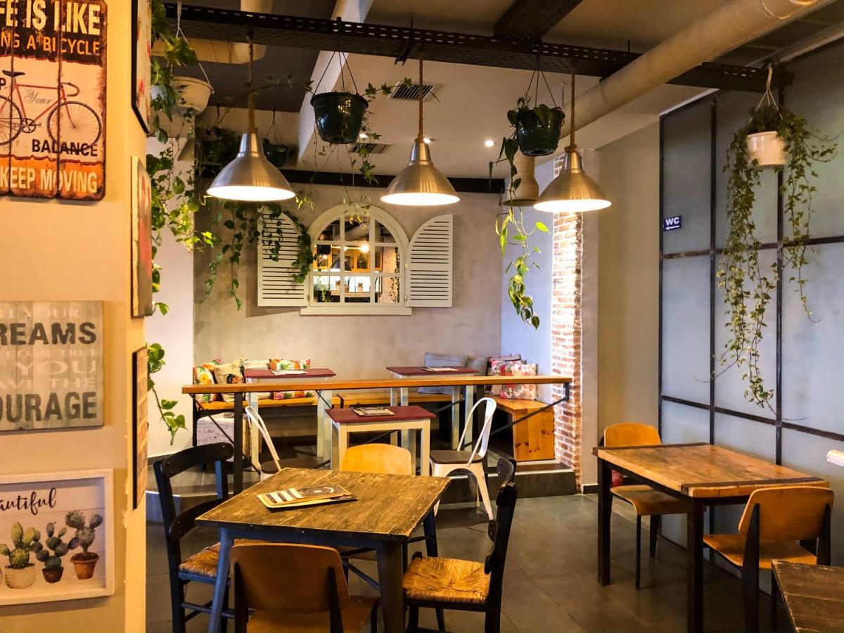 Stelisia Rooms Chania  Bagian luar foto
